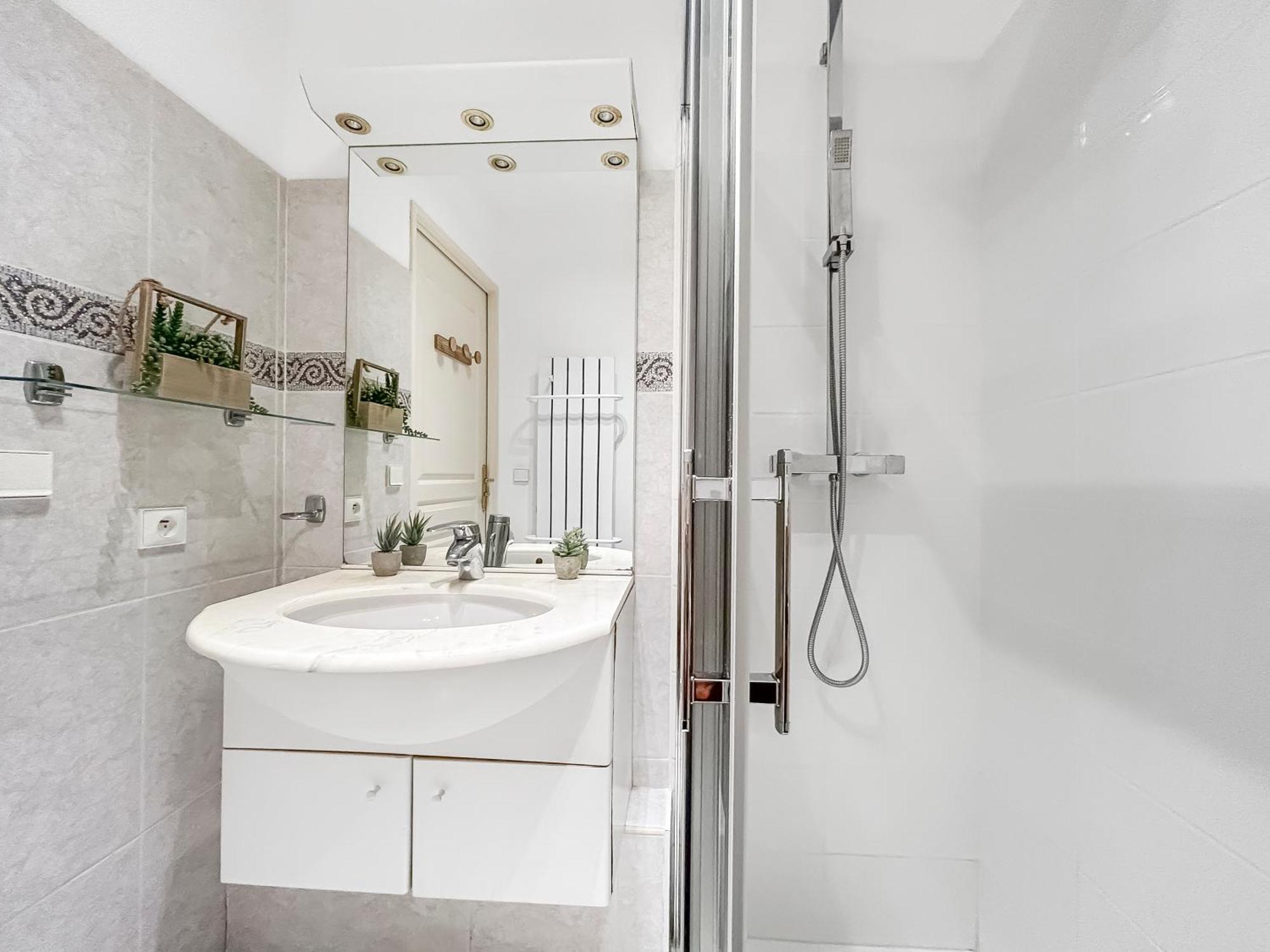 Апартаменты Balcon, Parking, Piscine Et Clim' A 2 Pas Du Port Santa Lucia Сен-Рафаэль Экстерьер фото